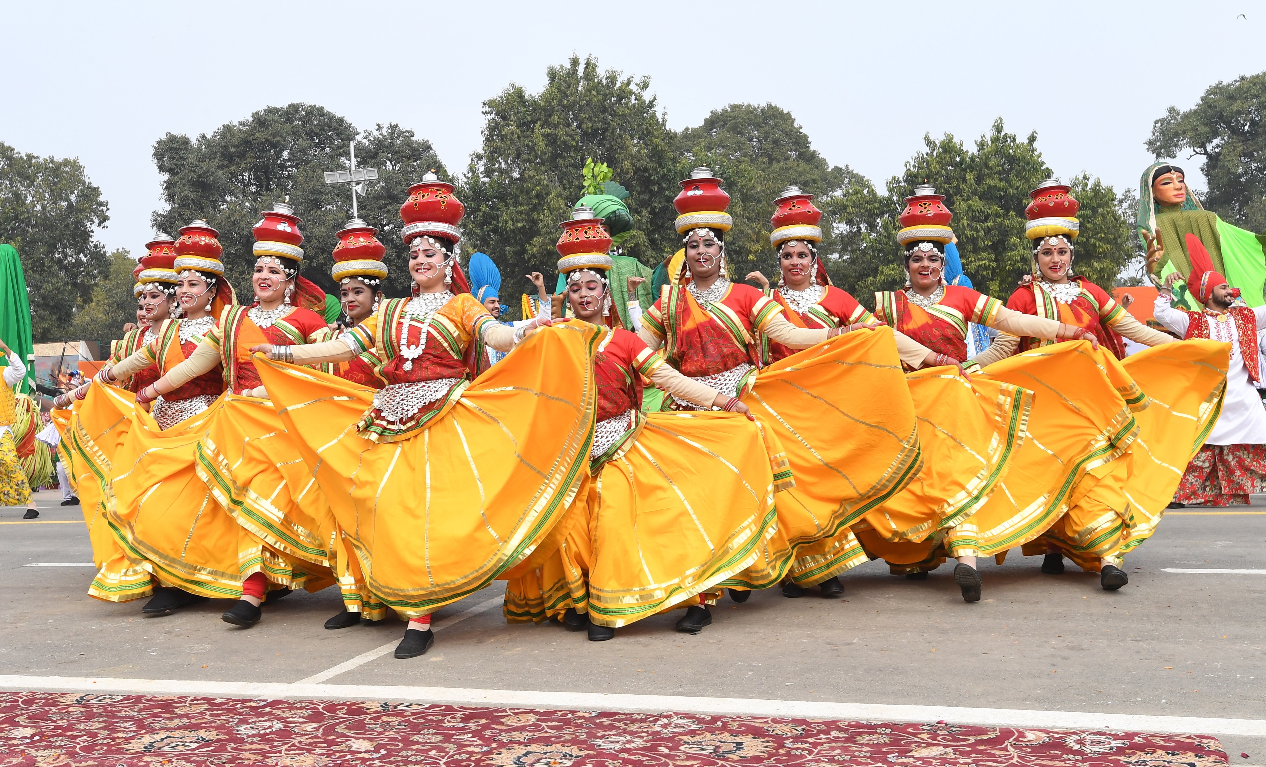 Cultural extravaganza unleashed at Rajpath