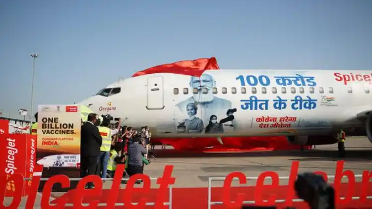 An airline goes to town with India's 100 crore vaccination achievement