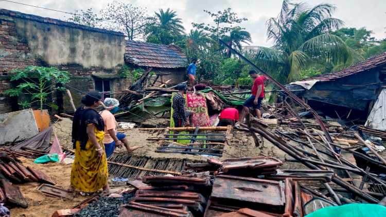 Destruction wreaked by Cyclone Yaas in Bengal