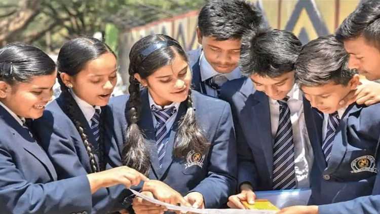 CBSE submits Class 12 scoring plan