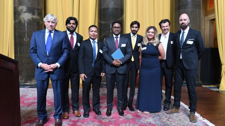 Danish and team receiving Pulitzer (Courtesy: Prashant Nakwe: Twitter)