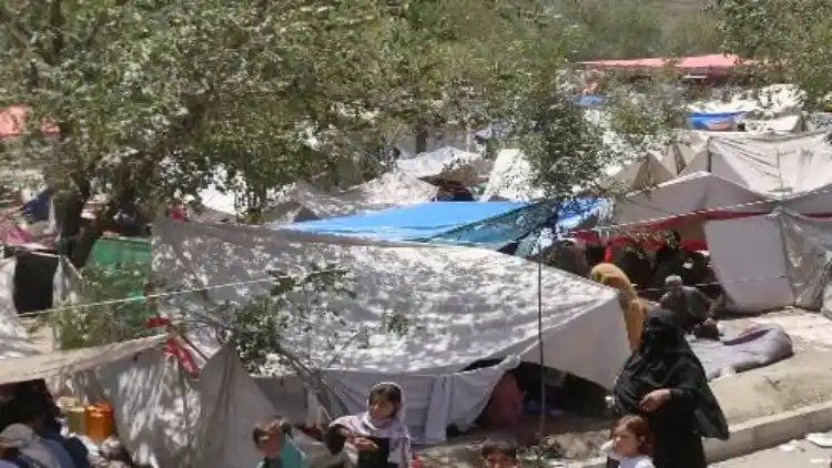 Afghans displaced from their homes living in Kabul (Courtesy Tolo News)