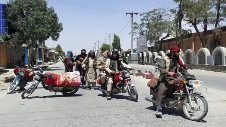 Taliban inches closer to Kabul