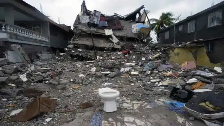 Haiti earthquake: Toll rises to 1941