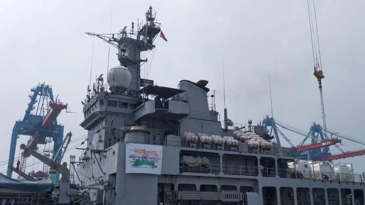 INS Airavat arrives in Indonesia with Oxygen tanks