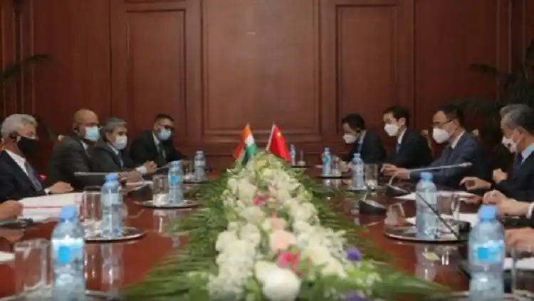 Jaishankar and Chinese FM at SCO meet in Dushanbe