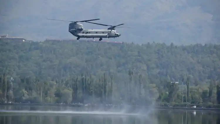 Chinook helicopter over Dal Lake