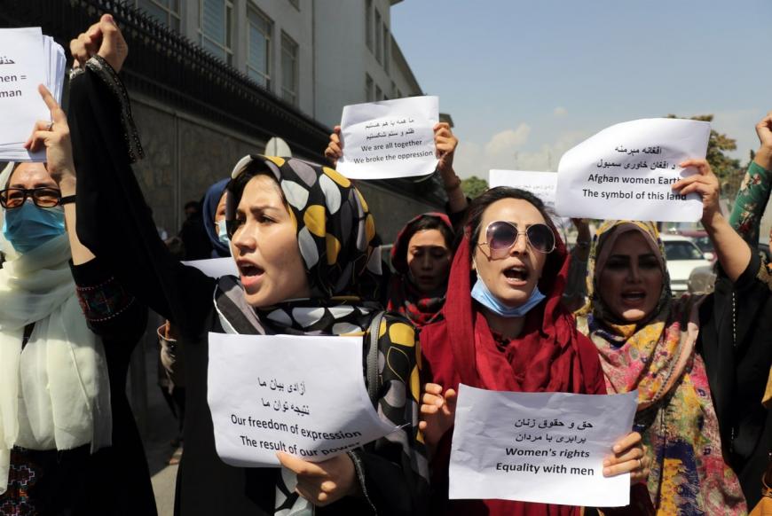 Afghan women protesting in Kabul