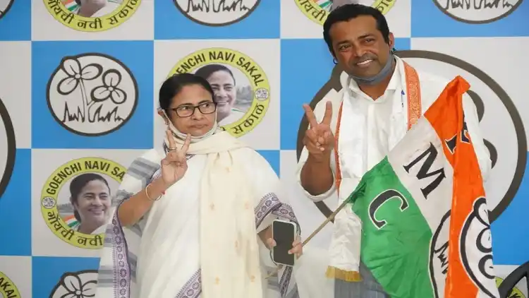 Leander Paes joins Trinamool in Mamata's presence in poll-bound Goa