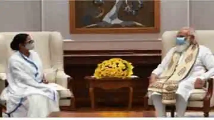 Mamata Bnaerjee meets PM Narendra Modi