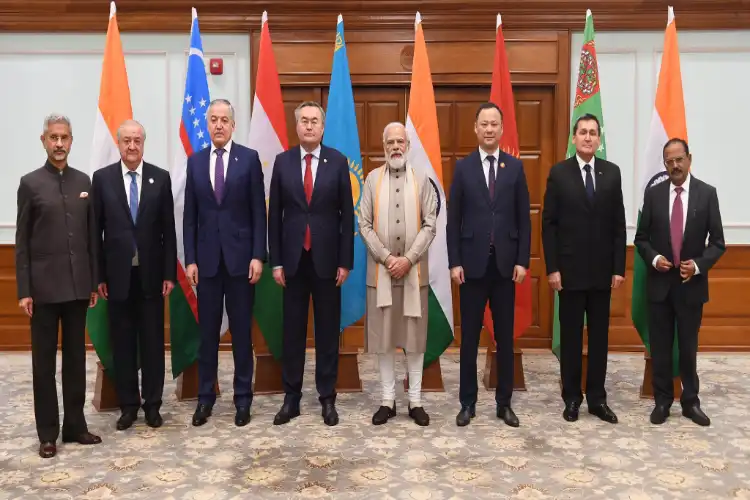 Prime Minister Narendra Modi and NSA Ajit Doval with Foreign ministers of central Asian Countries
