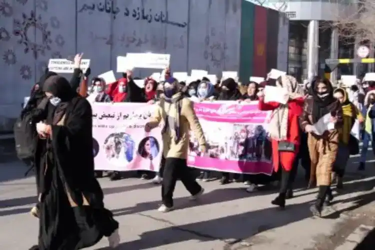 Afghan women staging a protest in Kabul