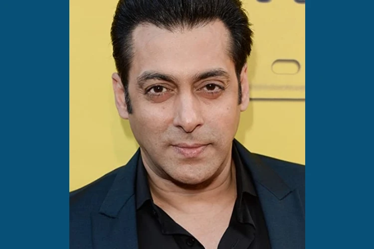 Salman Khan drives an auto-rickshaw on a busy street
