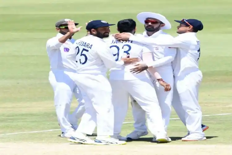 The Indian cricket team celebrating after winning the first Test against South Africa at Centurion.