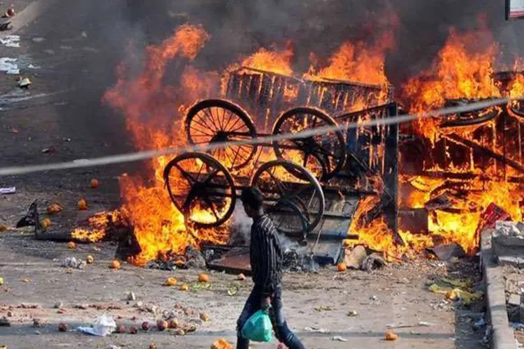 File picture of the Delhi riots