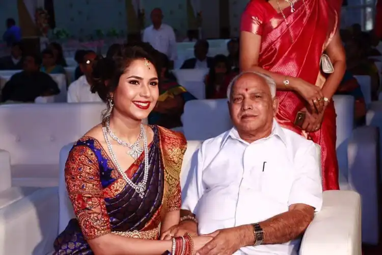 Dr Soundarya with Y S Yaddiurappa