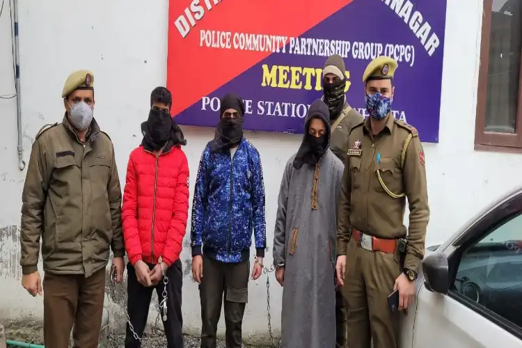 Three accused involved in throwing acid on Srinagar girl 
