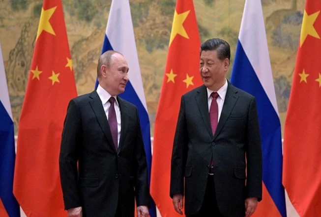 President Vladimir Putin with Chinese counterpart Xi Jinping