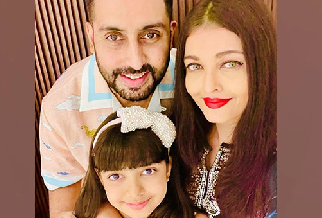 Abhishek Bachchan with wife Aishwarya Rai Bachchan and daughter Aaradhya Bachchan