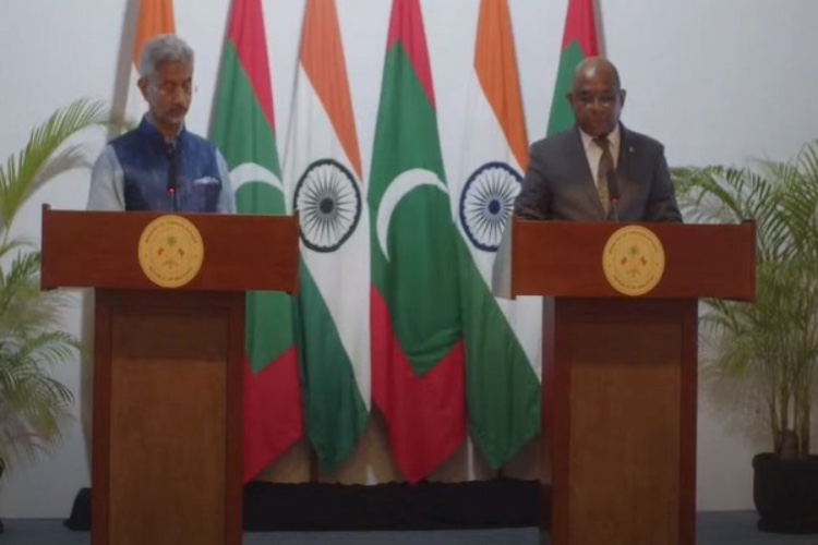 S Jaishankar with Maldives FM Abdulla Shahid 