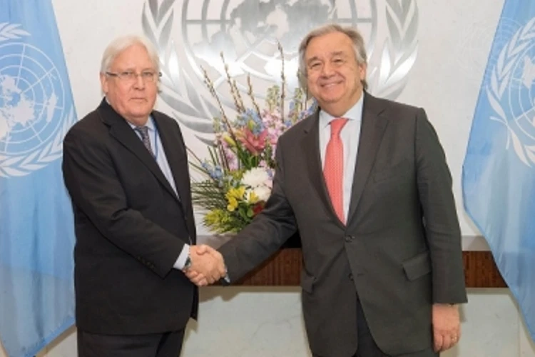 United Nations Under-Secretary-General Martin Griffiths, left, Secretary-General Antonio Guterres (R)