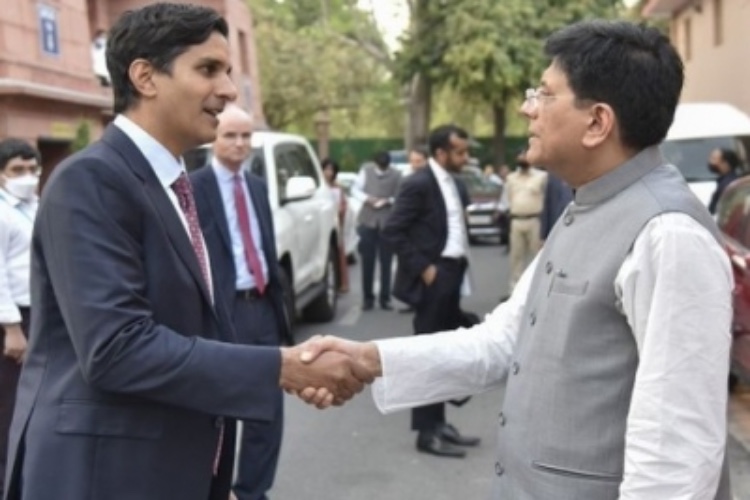 United States Deputy National Security Advisor Daleep Singh, left, with India's Commerce Minister Piyush Goyal 