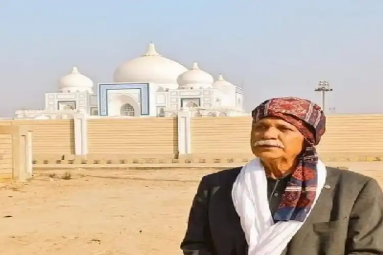 Ashu Lal alias Muhammad Ashraf
