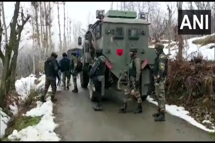 Security forces during an operation in Jammu and Kashmir (File photo).