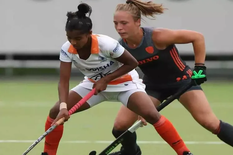 Mumtaz Khan on the field in Junior World Cup Hockey 
