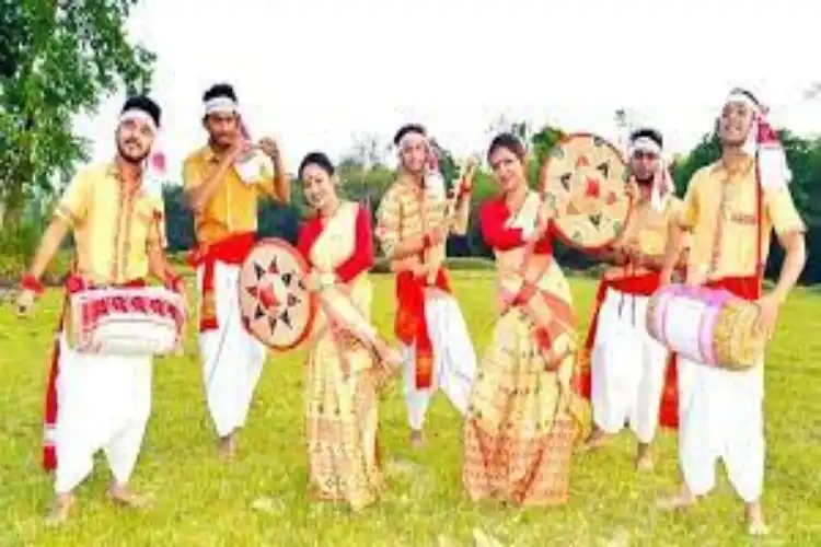 Bihu dance of Assam Bihu
