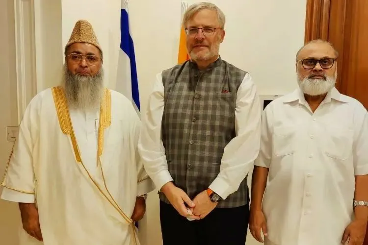 Maulana Umair Ilyasi, Noar Gilon and Khwaja Iftikhar 