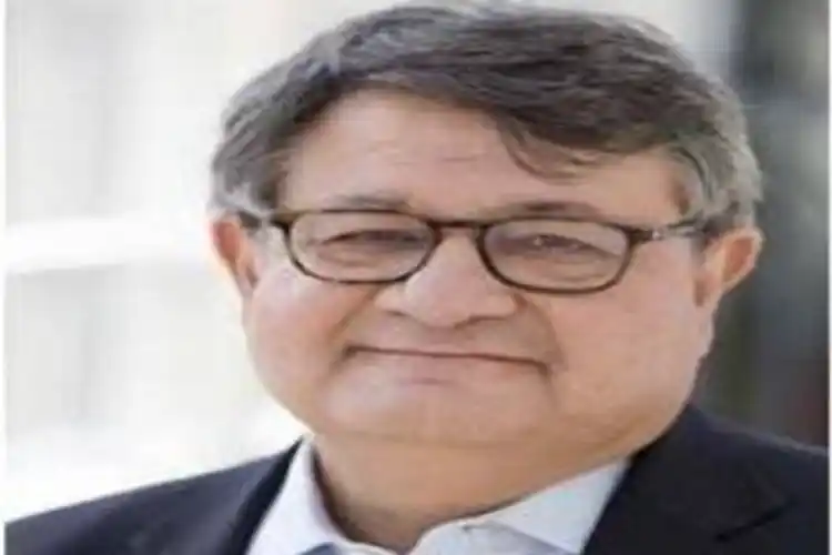 Suman Bery replaces Rajiv Kumar as Niti Aayog Vice Chairperson.