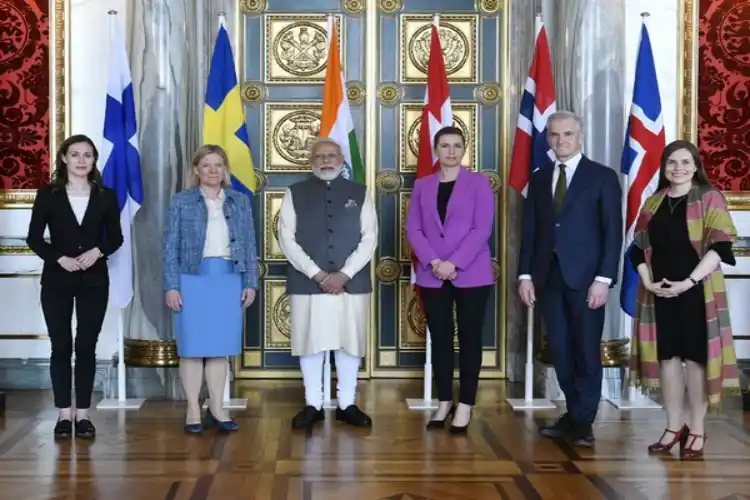 PM Narendra Modi with Prime Ministers of Denmark, Iceland, Norway, Sweden and Finland.