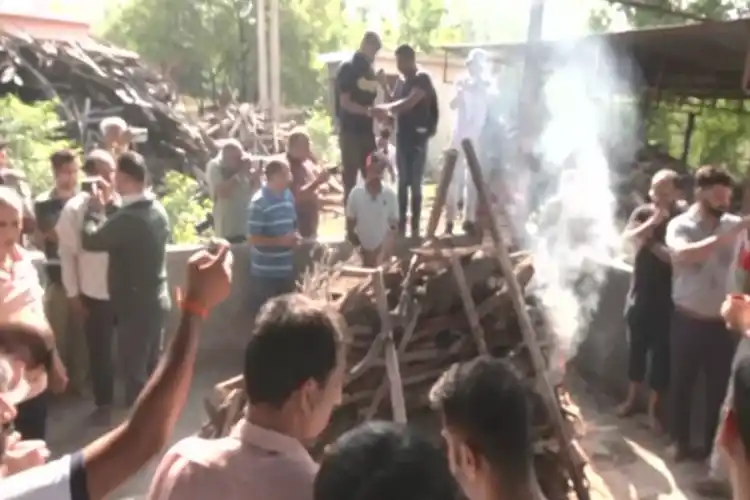 Rahul Bhat's cremation in Jammu