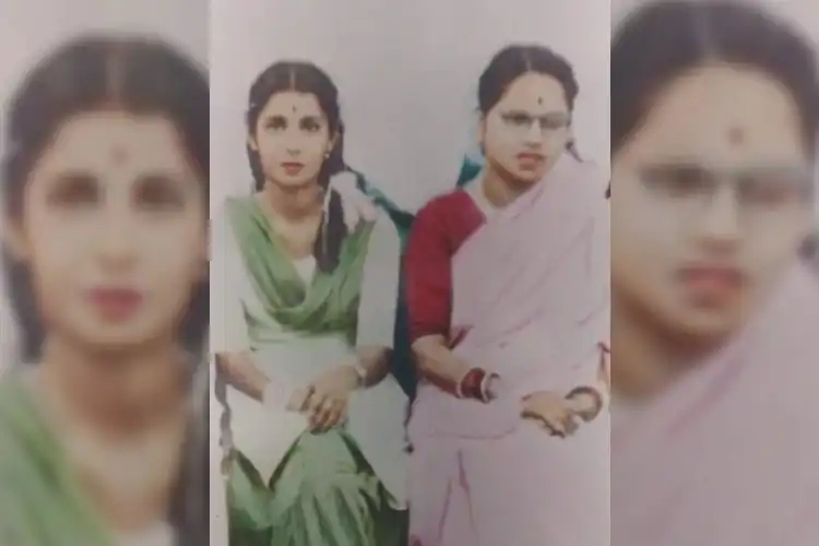 Saltanat Didi (on the left) and Sarla Behenji