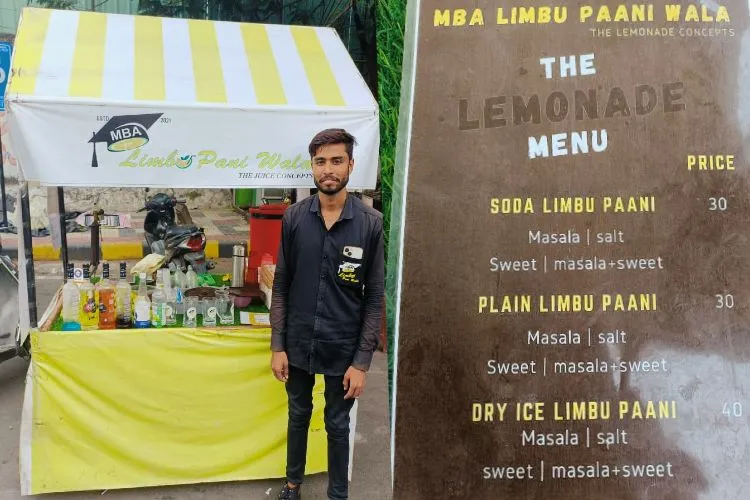 Mohammad Arif Hussain at his Limbu Pani stall in Hyderabad