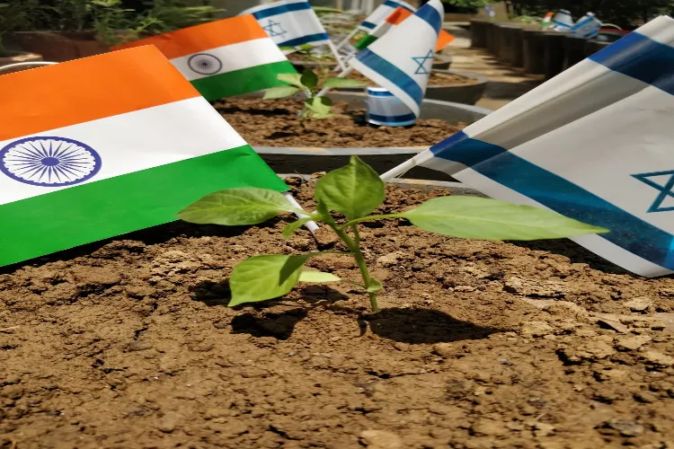 Flags of India and Israel (Picture courtesy: Embassy of Israel)