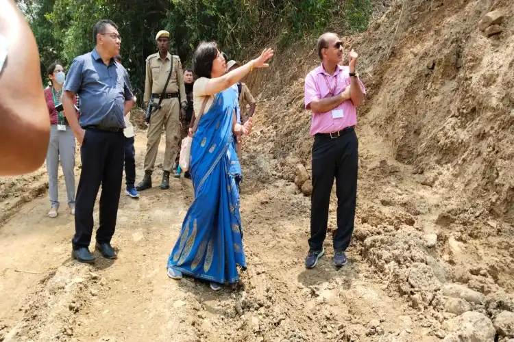 Nazreen Ahmed inspecting the devstation