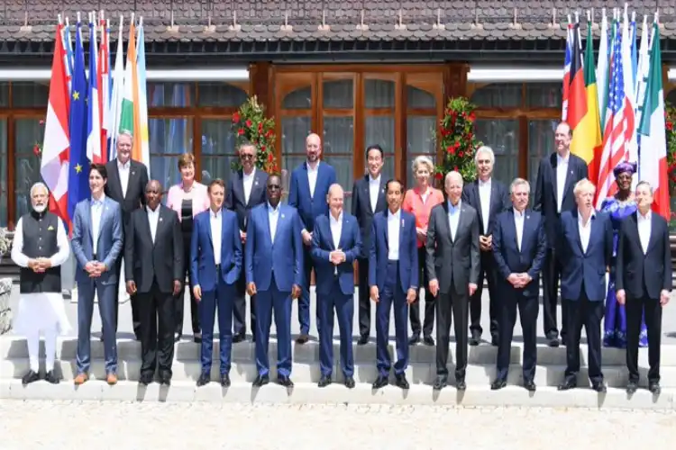 World leaders including Prime Minister Narendra Modi at G-7 summit