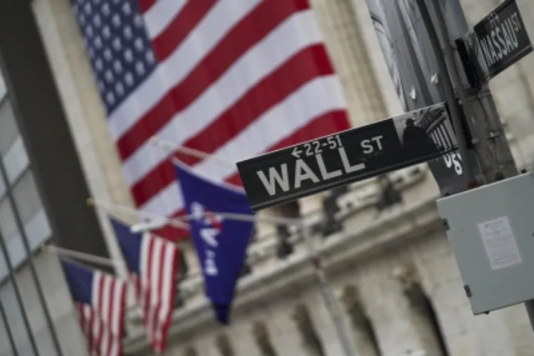 A road sign near the New York stock exchange