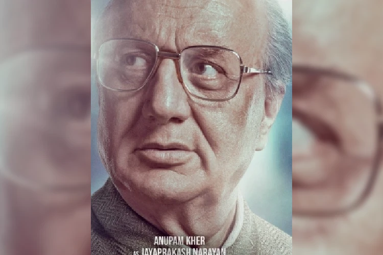 Anupam Kher as Jaiprakash Narayan in 