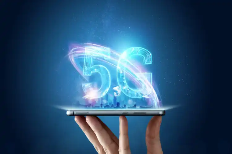 5G spectrum is expected to rollout in India by Oct 2022