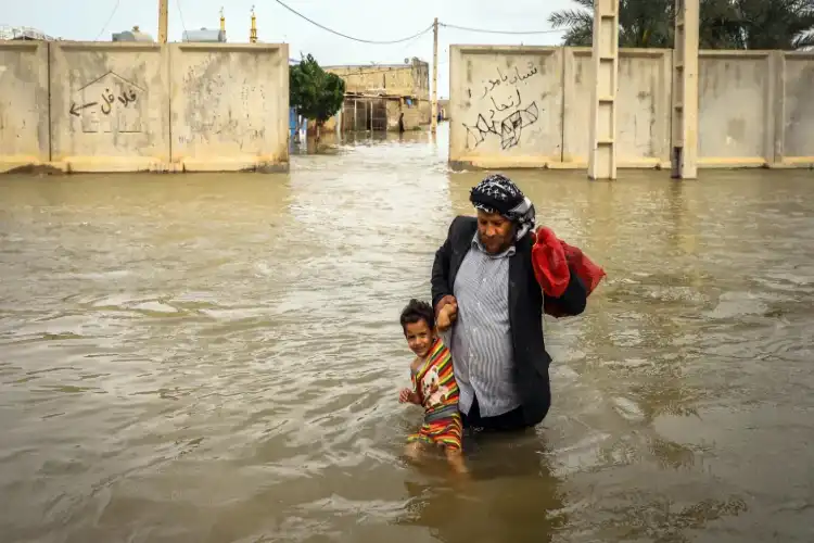 Many people are dead, missing due to floods in Iran