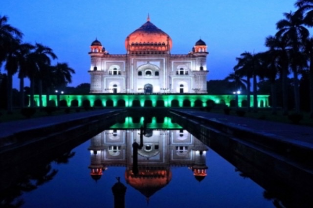 Tajmahal glows in the effect of light in form of tricolour 