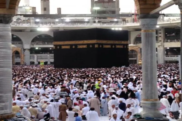 Muslim pilgrims around the Kaaba at the Grand Mosque in Mecca, Saudi Arabia