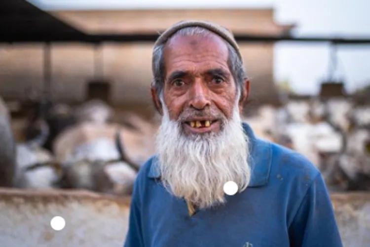 Khan Chacha (Instagram of humans of Bombay)