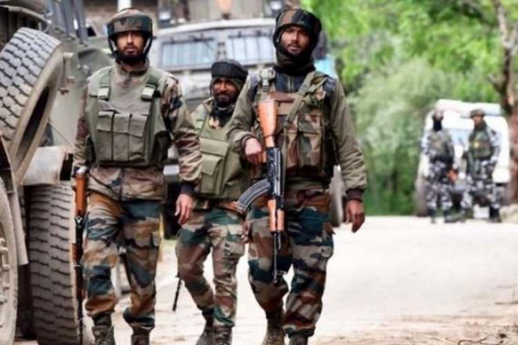 The two terrorists killed were involved in the killing of a migrant in Pulwama