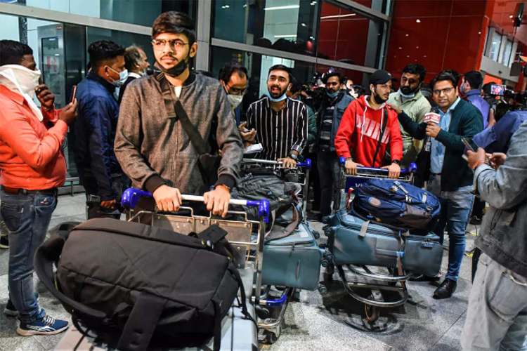 Indian medical students studying in Ukraine returned home following the Russian invasion