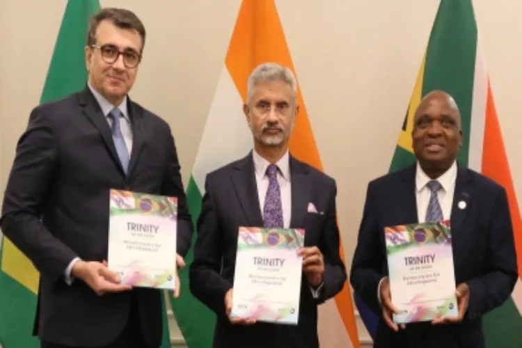 External Affairs Minister S. Jaishankar with Brazil's Foreign Minister Carlos Alberto Franco (left) and Mondli Gungubele, a minister in South Africa's presidency, in New York