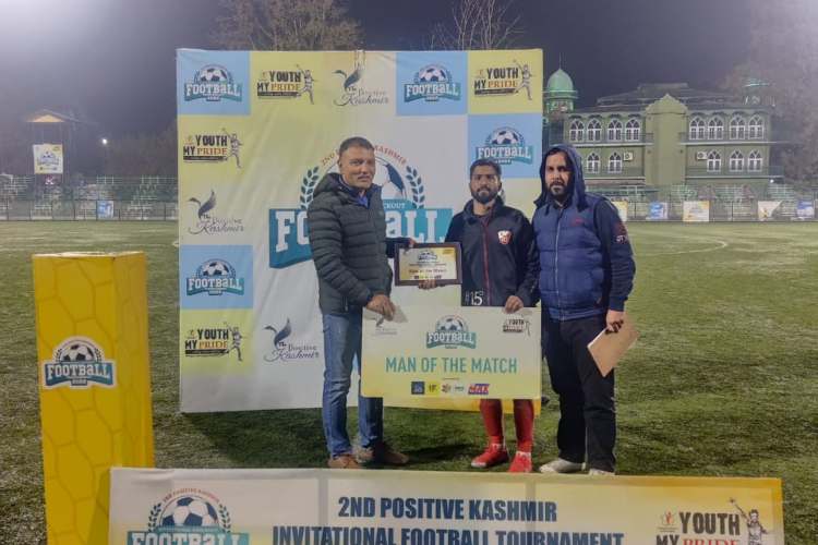 Shafkat of FC ONE with his man of the match prize